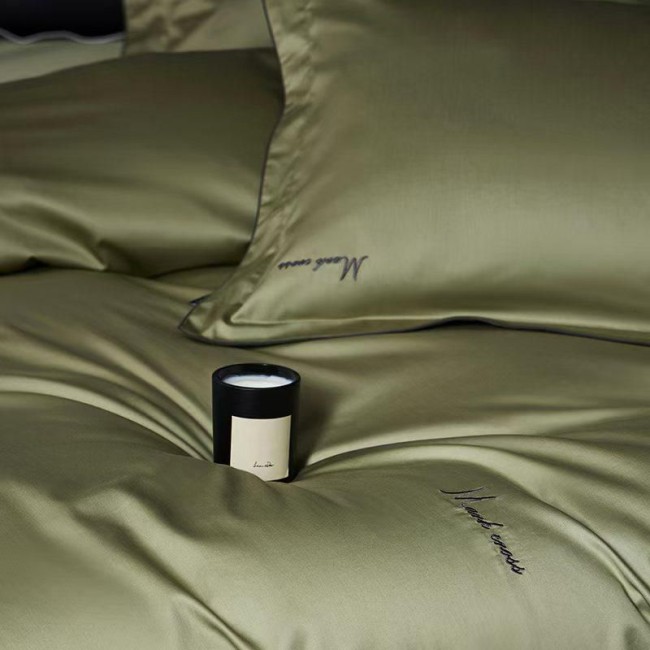 КПБ Mency Winni Mark Cross Бархатный сатин MENWMC007 КПБ Mency Winni Mark Cross Бархатный сатин MENWMC007