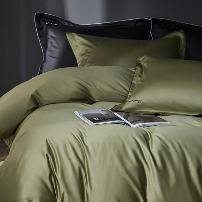 КПБ Mency Winni Mark Cross Бархатный сатин MENWMC007 КПБ Mency Winni Mark Cross Бархатный сатин MENWMC007