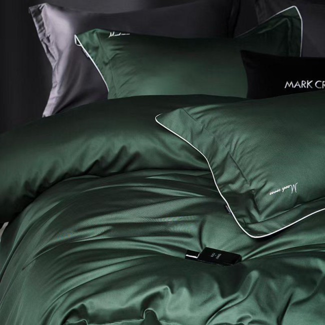 КПБ Mency Winni Mark Cross Бархатный сатин MENWMC008 КПБ Mency Winni Mark Cross Бархатный сатин MENWMC008