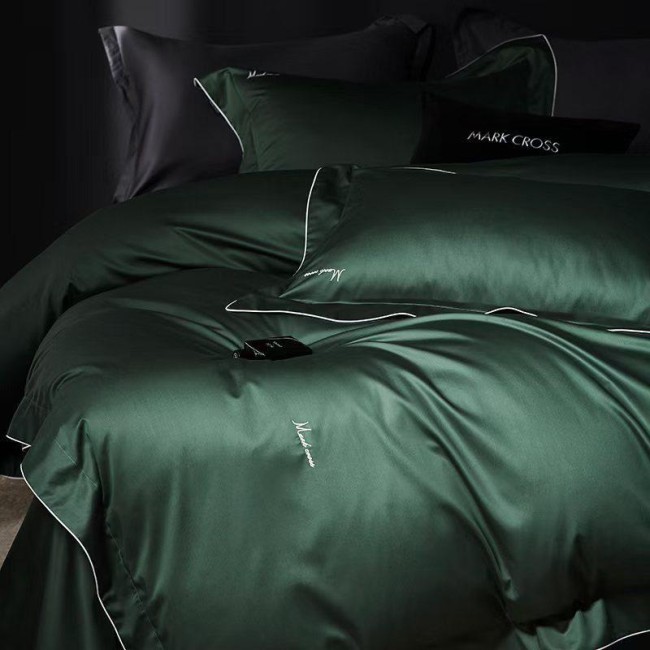 КПБ Mency Winni Mark Cross Бархатный сатин MENWMC008 КПБ Mency Winni Mark Cross Бархатный сатин MENWMC008