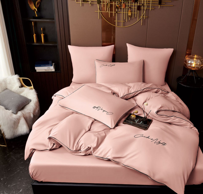 КПБ Candie's однотонный с вышивкой CANOV034