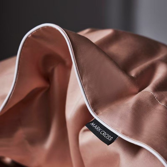 КПБ Mency Winni Mark Cross Бархатный сатин MENWMC010 КПБ Mency Winni Mark Cross Бархатный сатин MENWMC010