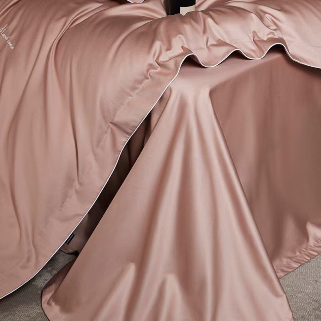 КПБ Mency Winni Mark Cross Бархатный сатин MENWMC010 КПБ Mency Winni Mark Cross Бархатный сатин MENWMC010