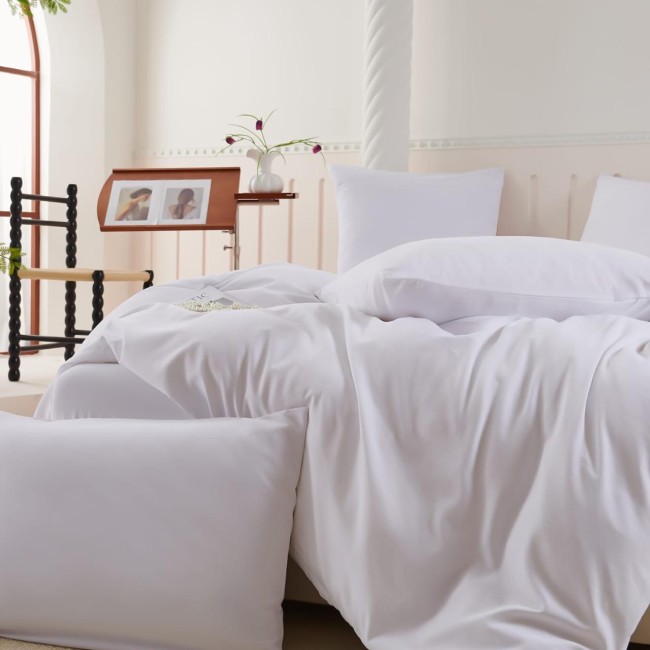 КПБ Candie's Бархат Сатин с простыней на резинке по кругу CANBSR01 КПБ Candie's Бархат Сатин с простыней на резинке по кругу CANBSR01