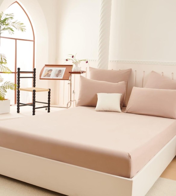 КПБ Candie's Бархат Сатин с простыней на резинке по кругу CANBSR02 КПБ Candie's Бархат Сатин с простыней на резинке по кругу CANBSR02