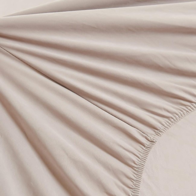 КПБ Candie's Бархат Сатин с простыней на резинке по кругу CANBSR03 КПБ Candie's Бархат Сатин с простыней на резинке по кругу CANBSR03