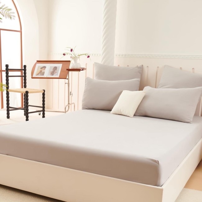 КПБ Candie's Бархат Сатин с простыней на резинке по кругу CANBSR03 КПБ Candie's Бархат Сатин с простыней на резинке по кругу CANBSR03