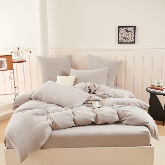 КПБ Candie's Бархат Сатин с простыней на резинке по кругу CANBSR03 КПБ Candie's Бархат Сатин с простыней на резинке по кругу CANBSR03