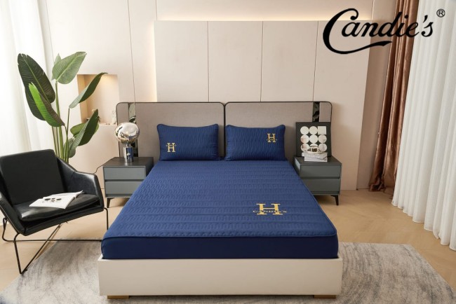 Наматрасник стеганый с наволочками на резинке по кругу NAMNR06 (синий)