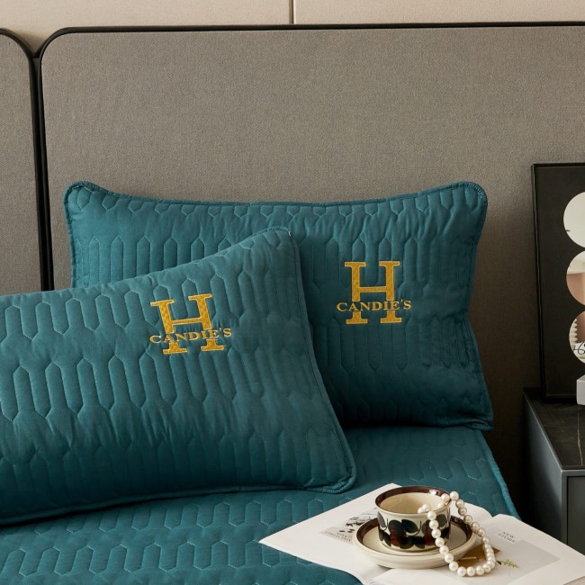 Наматрасник стеганый с наволочками на резинке по кругу NAMNR07 (кремовый) Наматрасник стеганый с наволочками на резинке по кругу NAMNR07 (кремовый)