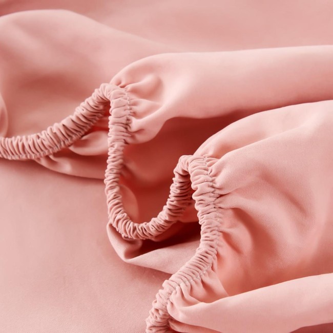 КПБ Candie's Бархат Сатин с простыней на резинке по кругу CANBSR07 КПБ Candie's Бархат Сатин с простыней на резинке по кругу CANBSR07