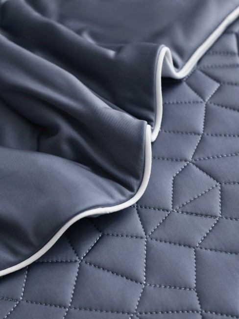 Одеяло Mency Tencel с наматрасником с наволочками ODMNAMT01