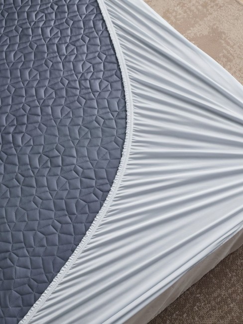 Одеяло Mency Tencel с наматрасником с наволочками ODMNAMT01