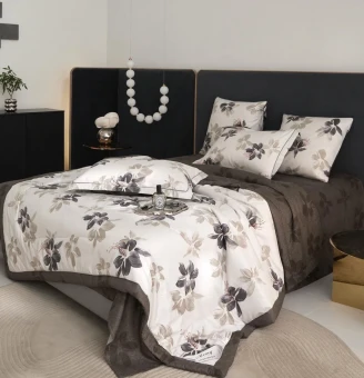 Одеяло Mency  двухстороннее  с простыней и наволочками ODMENHD04