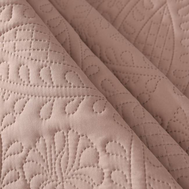 Покрывало стеганое с наволочками POKST