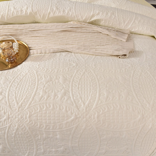 Покрывало стеганое с наволочками POKST