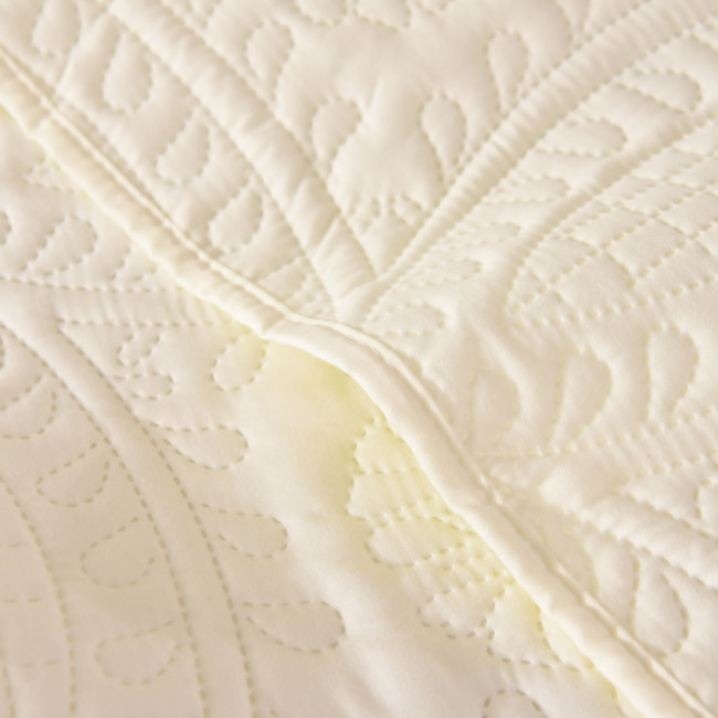 Покрывало стеганое с наволочками POKST