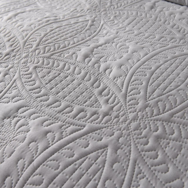 Покрывало стеганое с наволочками POKST