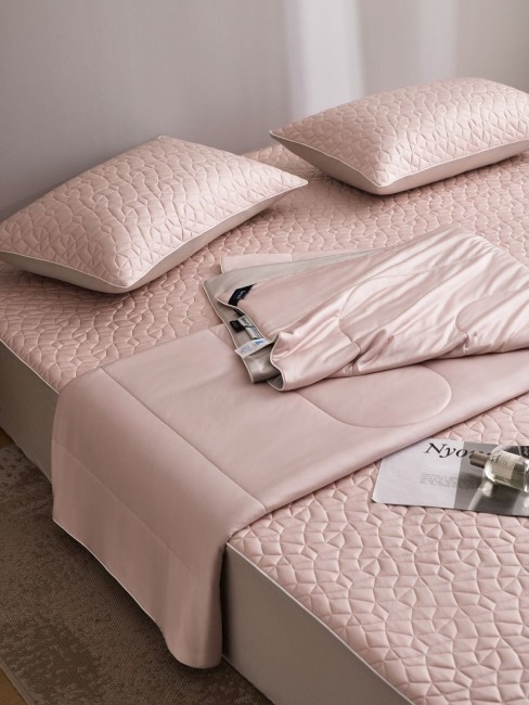 Одеяло Mency Tencel с наматрасником с наволочками ODMNAMT03 Одеяло Mency Tencel с наматрасником с наволочками ODMNAMT03