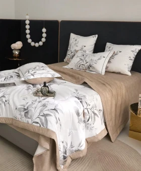 Одеяло Mency  двухстороннее  с простыней и наволочками ODMENHD07