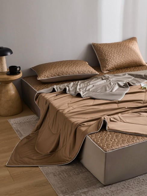 Одеяло Mency Tencel с наматрасником с наволочками ODMNAMT06 Одеяло Mency Tencel с наматрасником с наволочками ODMNAMT06