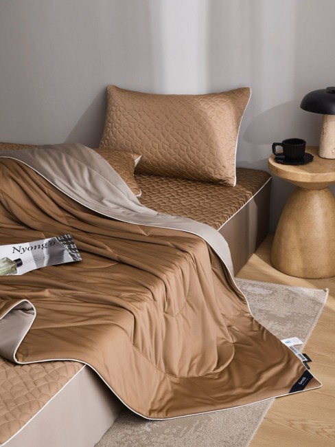 Одеяло Mency Tencel с наматрасником с наволочками ODMNAMT06 Одеяло Mency Tencel с наматрасником с наволочками ODMNAMT06