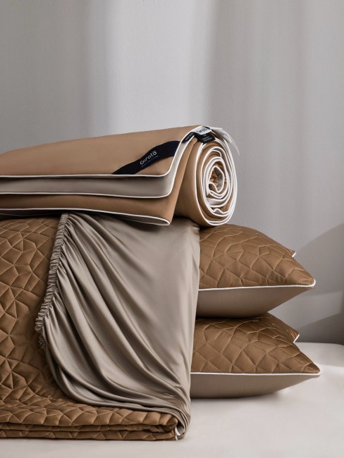 Одеяло Mency Tencel с наматрасником с наволочками ODMNAMT06 Одеяло Mency Tencel с наматрасником с наволочками ODMNAMT06