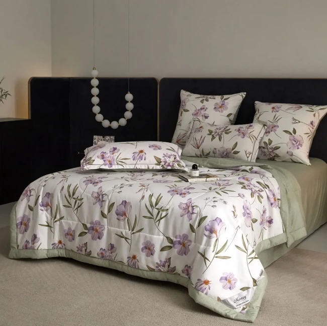 Одеяло Mency двухстороннее с простыней и наволочками ODMENHD09 Одеяло Mency двухстороннее с простыней и наволочками ODMENHD09