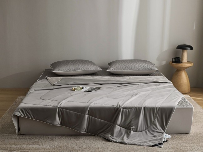 Одеяло Mency Tencel с наматрасником с наволочками ODMNAMT07 Одеяло Mency Tencel с наматрасником с наволочками ODMNAMT07