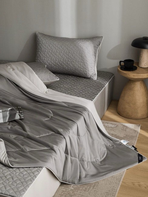 Одеяло Mency Tencel с наматрасником с наволочками ODMNAMT07 Одеяло Mency Tencel с наматрасником с наволочками ODMNAMT07