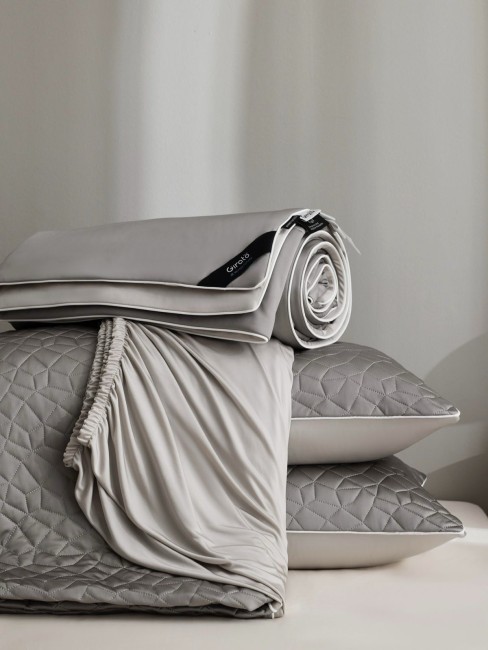 Одеяло Mency Tencel с наматрасником с наволочками ODMNAMT07 Одеяло Mency Tencel с наматрасником с наволочками ODMNAMT07