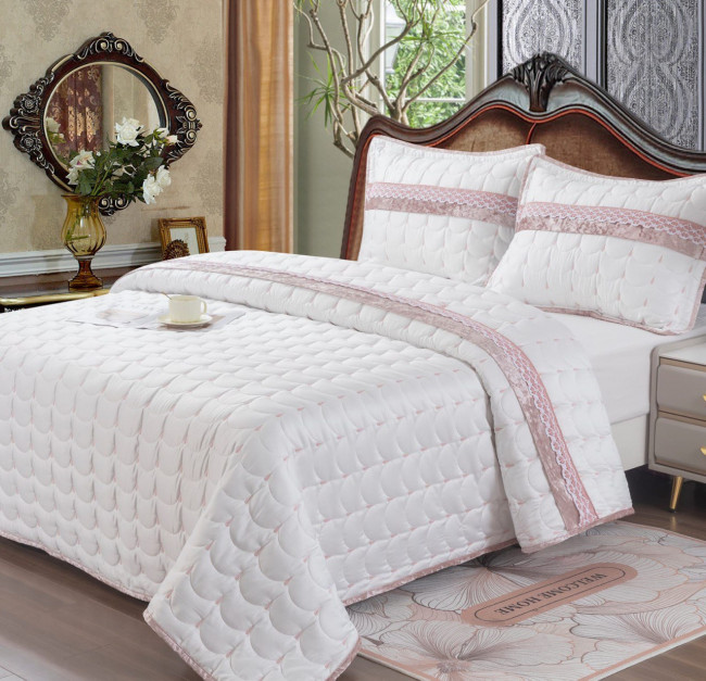 Покрывало стеганное BELLA HOME с 2 наволочками 288-82