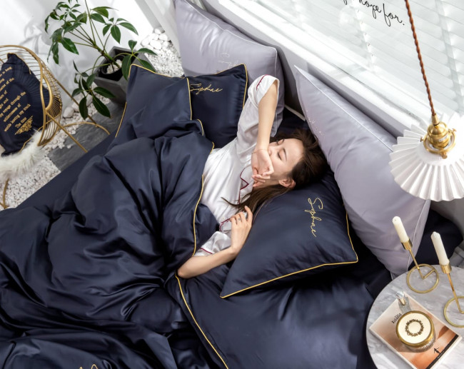 КПБ Mency однотонный с вышивкой MENO016 КПБ Mency однотонный с вышивкой MENO016