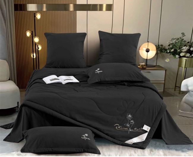 Одеяло Boris Бархатный Сатин с простыней и наволочками ODBORBS003 Одеяло Boris Бархатный Сатин с простыней и наволочками ODBORBS003