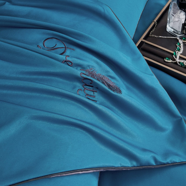 Одеяло Candie’s с простыней на резинке и наволочками ODCANR005